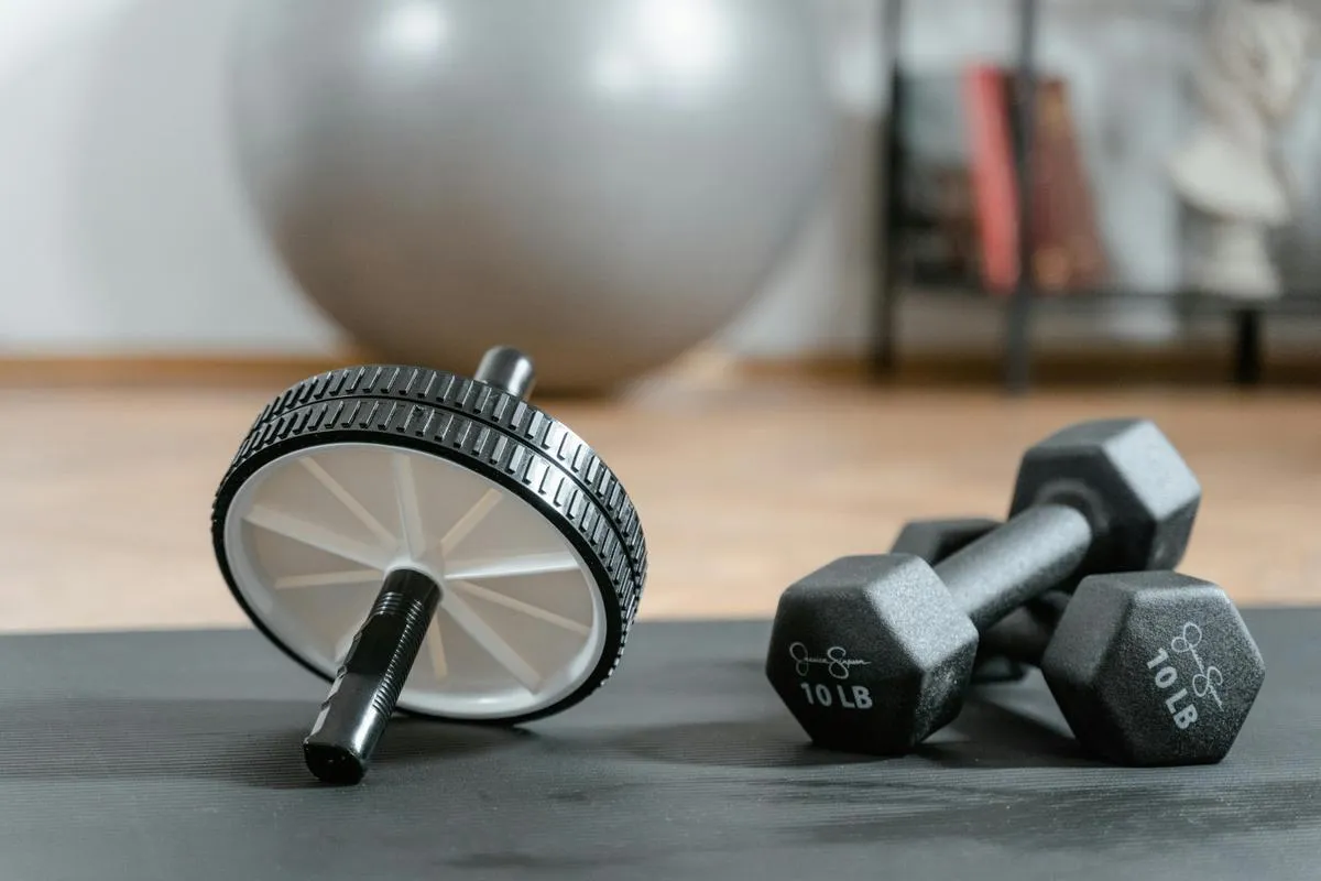 Home vs gym workout comparison